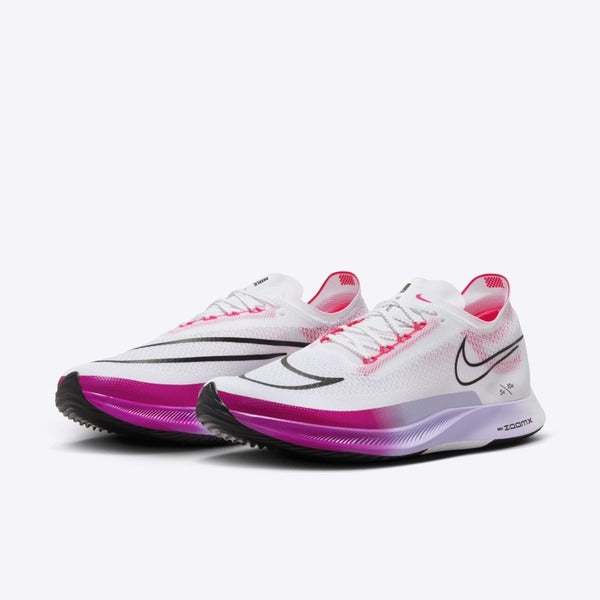 NIKE ZOOMX STREAKFLY