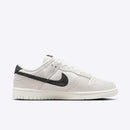 W NIKE DUNK LOW SE