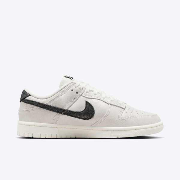 W NIKE DUNK LOW SE