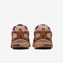 NIKE AIR MAX MOTO 2K