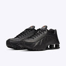 NIKE SHOX R4