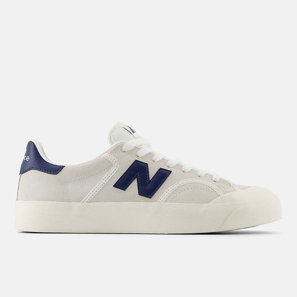 NEW BALANCE 100