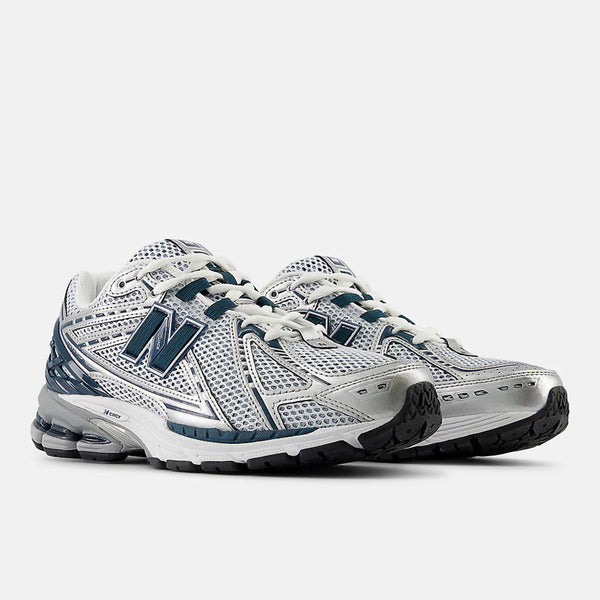 NEW BALANCE 1906R