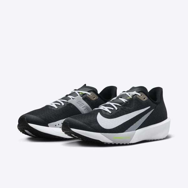 NIKE AIR ZOOM RIVAL FLY 4