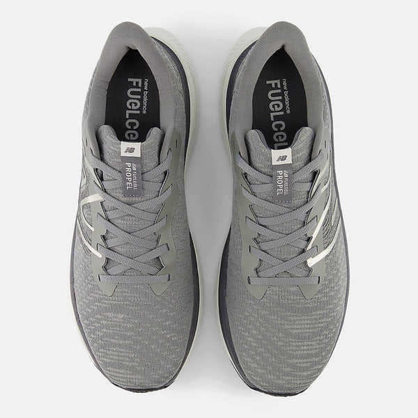 NEW BALANCE FUELCELL PROPEL V4