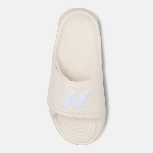 NEW BALANCE 202XA