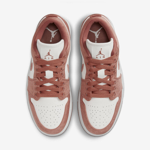 NIKE WMNS AIR JORDAN 1 LOW SE