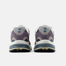 NEW BALANCE 2010