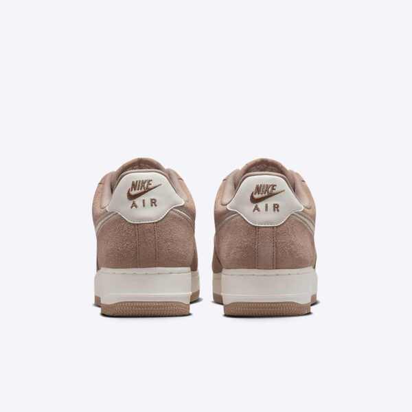 NIKE AIR FORCE 1 07 LV8