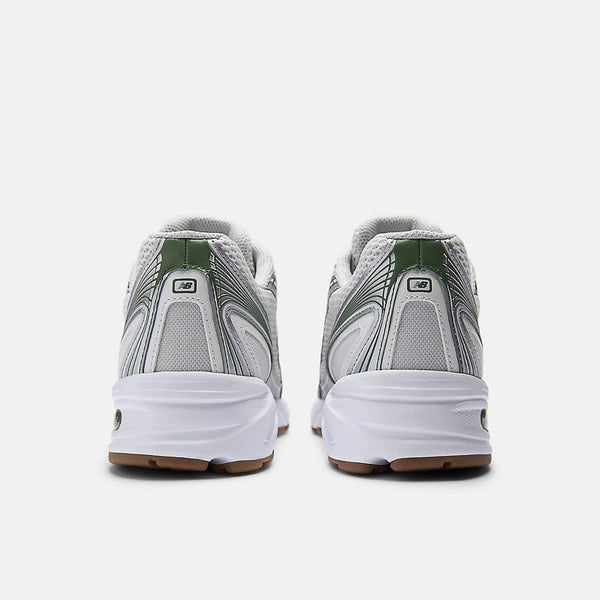 NEW BALANCE 740