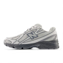 NEW BALANCE 740 D