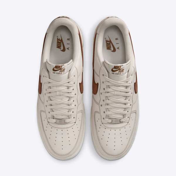 NIKE AIR FORCE 1 07 LV8