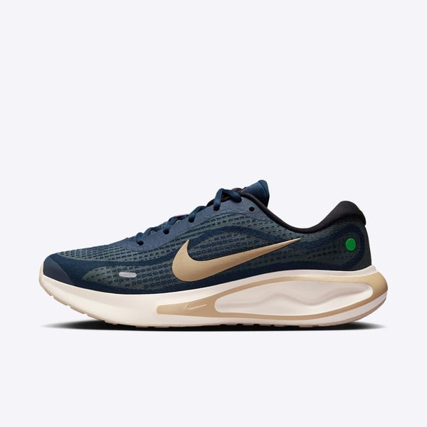 NIKE JOURNEY RUN