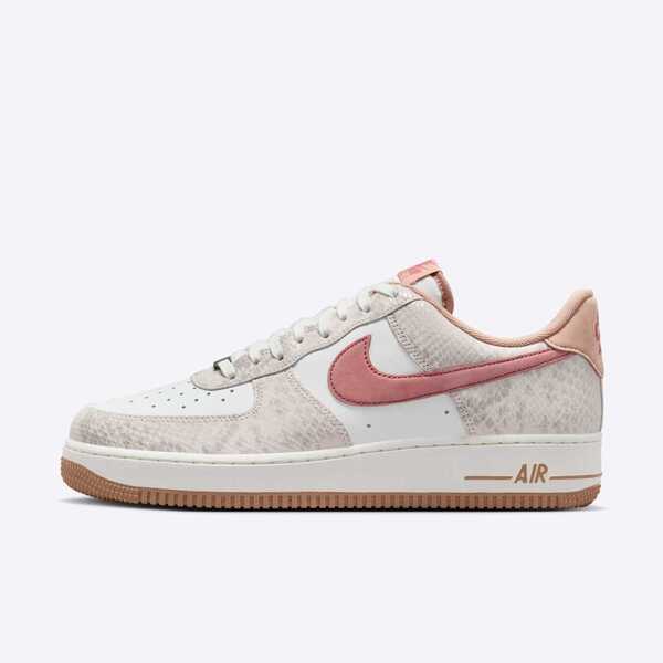 NIKE AIR FORCE 1 07 LV8