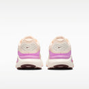 W NIKE STRUCTURE 26