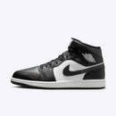 NIKE AIR JORDAN 1 MID