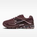 W NIKE AIR MAX MOTO 2K SE