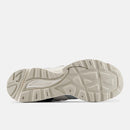NEW BALANCE 880R