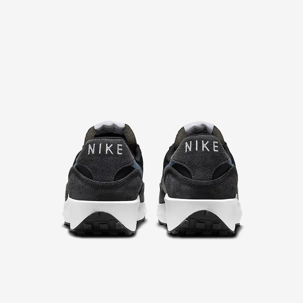 NIKE WAFFLE NAV