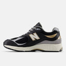 NEW BALANCE 2002R