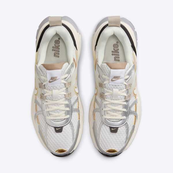 NIKE WMNS V2K RUN
