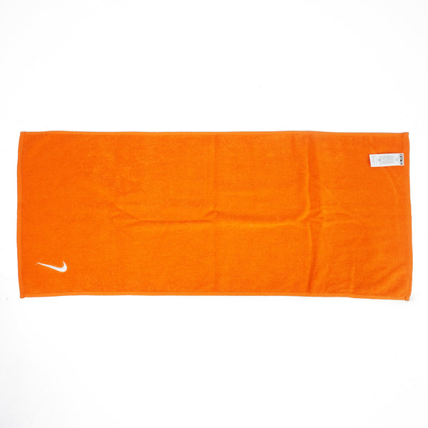 NIKE SOLID CORE 毛巾(80X35CM)