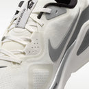 NIKE STRUCTURE 26 RR