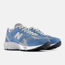 NEW BALANCE 880R