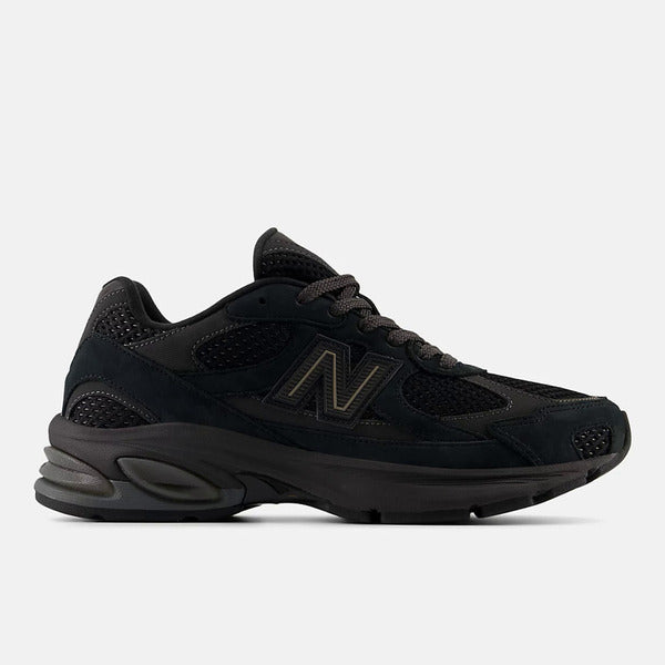 NEW BALANCE 2010