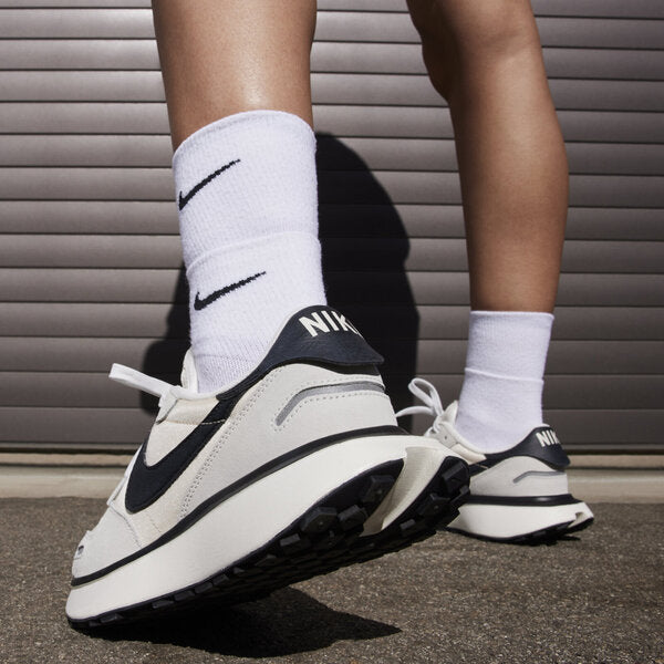 W NIKE PHOENIX WAFFLE