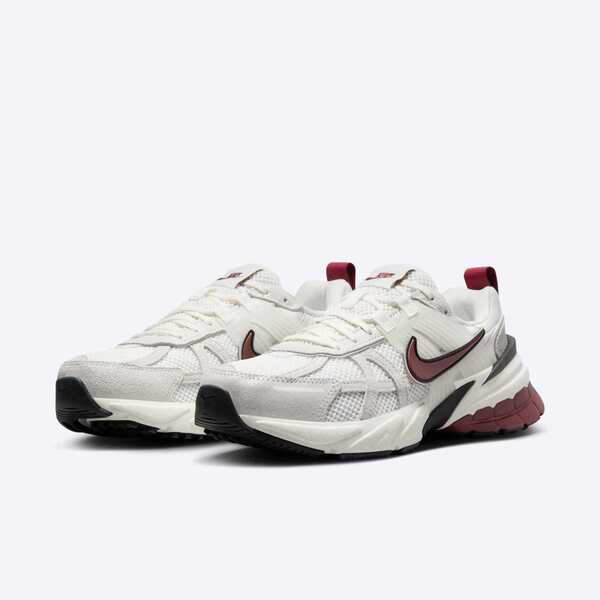 W NIKE V2K RUN SE