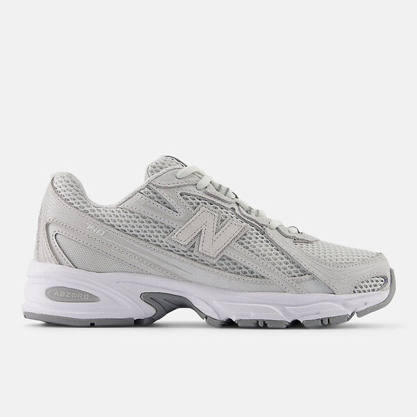 NEW BALANCE 740
