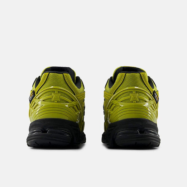 NEW BALANCE 1906R