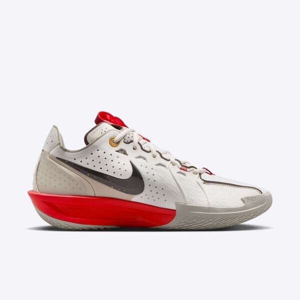 NIKE G.T. CUT 3