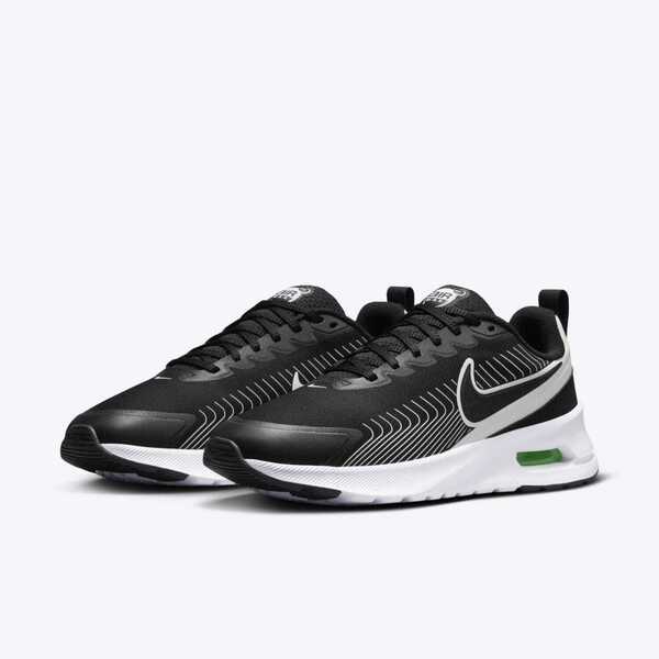 NIKE AIR MAX NUAXIS