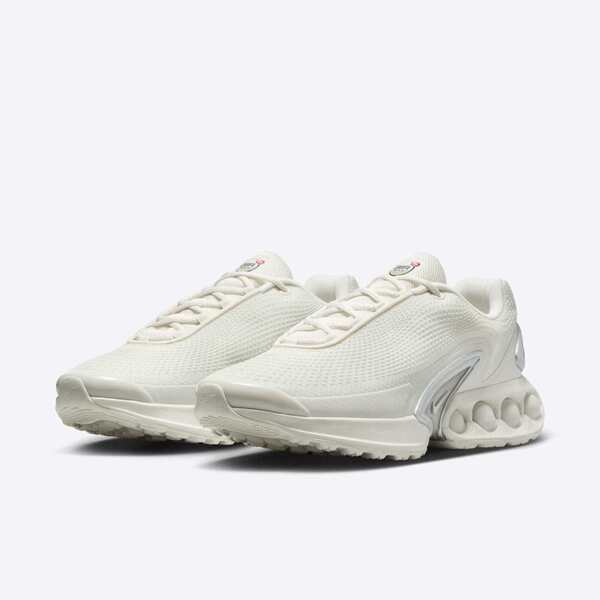 NIKE AIR MAX DN