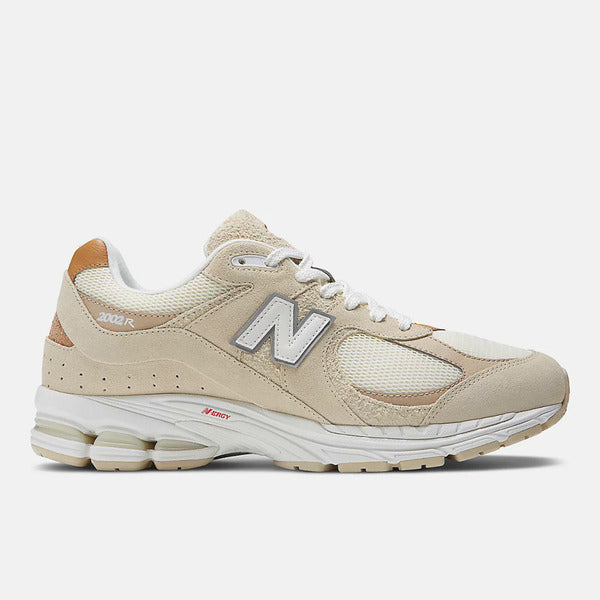 NEW BALANCE 2002R