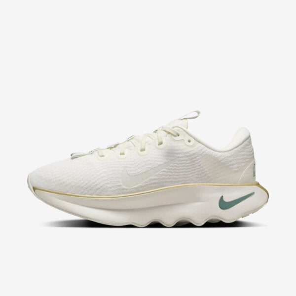 WMNS NIKE MOTIVA