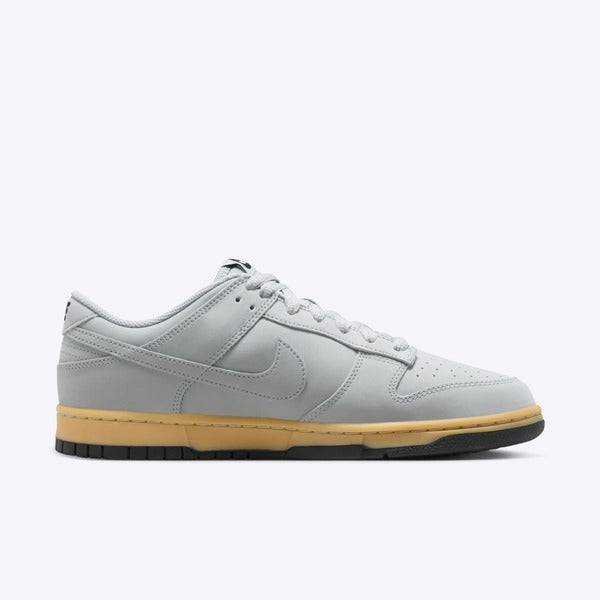 NIKE DUNK LOW RETRO SE