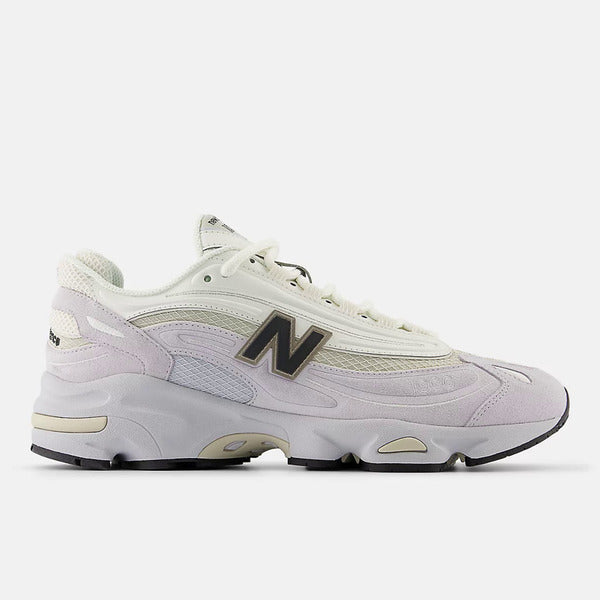 NEW BALANCE 1000