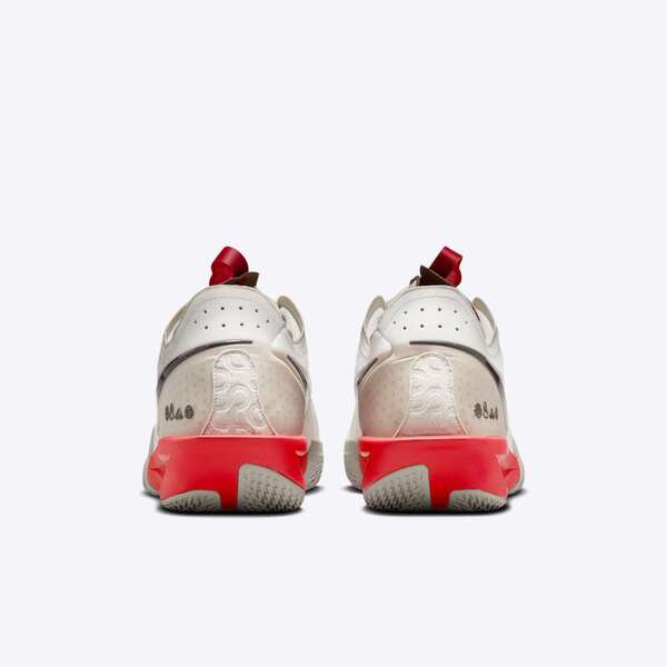 NIKE G.T. CUT 3