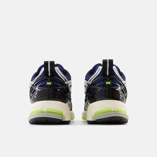 NEW BALANCE 1906R