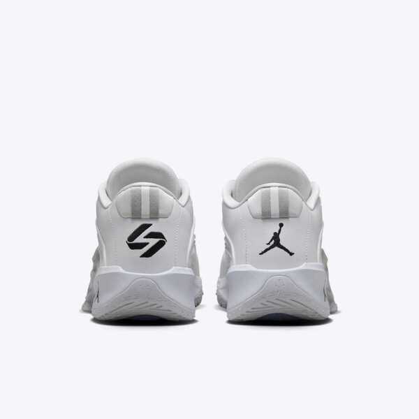 NIKE JORDAN LUKA 3 TB PF