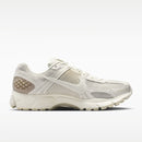 NIKE ZOOM VOMERO 5
