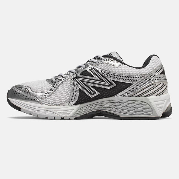 NEW BALANCE 860V2