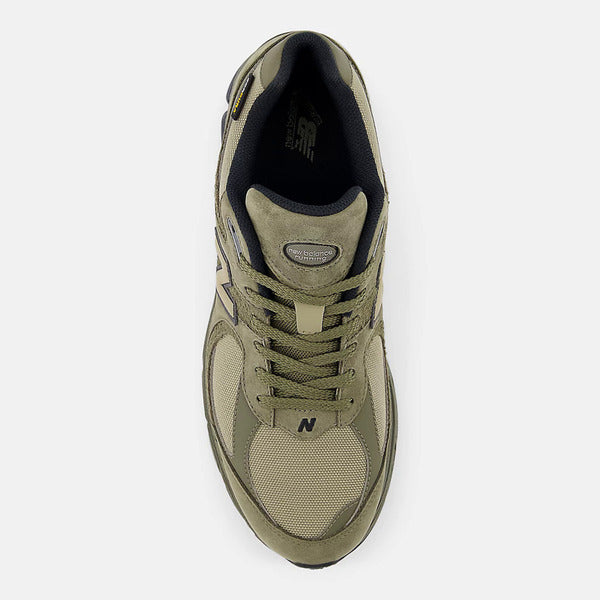 NEW BALANCE 2002R
