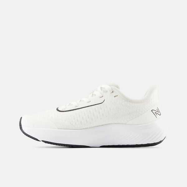 NEW BALANCE FUELCELL REBEL V3