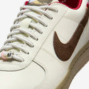 WMNS NIKE FIELD GENERAL