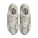 W NIKE V5 RNR