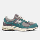 NEW BALANCE 2002R
